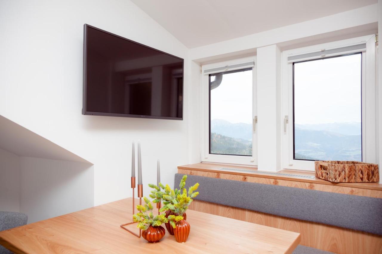 Apartment Bergkristall Sonnenalpe Nassfeld Exterior photo